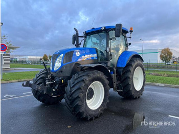 Tracteur agricole NEW HOLLAND T7