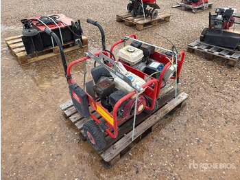 Groupe électrogène Pramac Generator Set: photos 3 Groupe électrogène Pramac Generator Set: photos 3