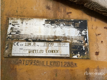 Chargeuse sur pneus CATERPILLAR 938H