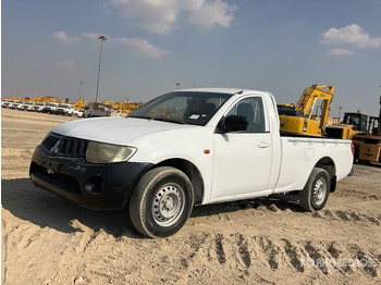 Pick-up MITSUBISHI L200