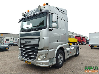 Tracteur routier DAF XF 460