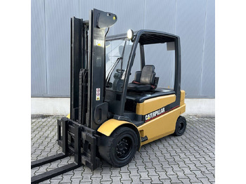 Chariot élévateur électrique CATERPILLAR EP