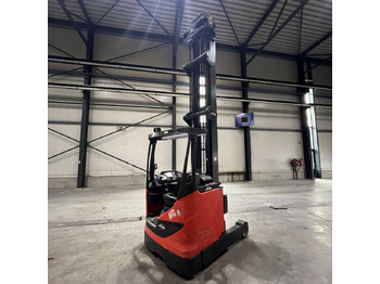 Chariot à mât rétractable LINDE R16
