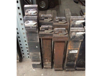 Fourches Stainless Steel plated forks FEM2B: photos 2