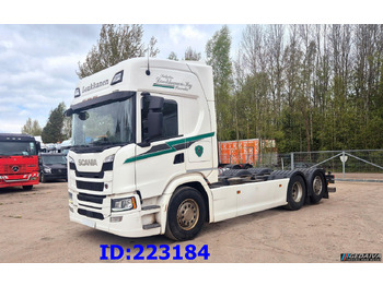 Châssis cabine SCANIA G