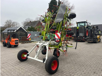 Faneuse Claas Volto 1100 T: photos 5 Faneuse Claas Volto 1100 T: photos 5