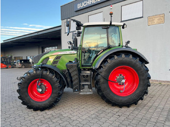 Tracteur agricole FENDT 720 Vario