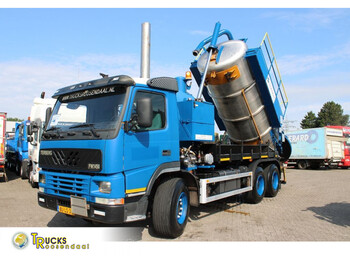 Camion hydrocureur TERBERG