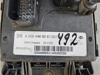 Bloc de gestion MERCEDES-BENZ MP4 EURO 6 / SAM CHASSIS CONTROL UNIT / A0004468061: photos 4 Bloc de gestion MERCEDES-BENZ MP4 EURO 6 / SAM CHASSIS CONTROL UNIT / A0004468061: photos 4