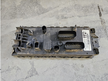 Bloc de gestion MERCEDES-BENZ MP4 EURO 6 / SAM CHASSIS CONTROL UNIT / A0004468061: photos 2 Bloc de gestion MERCEDES-BENZ MP4 EURO 6 / SAM CHASSIS CONTROL UNIT / A0004468061: photos 2