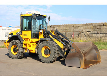 Chargeuse JCB 417