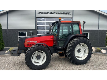 Tracteur agricole VALMET