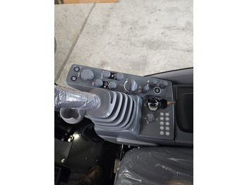 Cabine pour Engins de chantier neuf Hitachi ZX-5 ZX-6 - YA00037712: photos 3