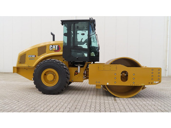 Crédit-bail de  Caterpillar CS 74 B Caterpillar CS 74 B: photos 1