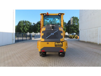 Compacteur à pieds de mouton/ Monocylindre Volvo SD 75 B: photos 3