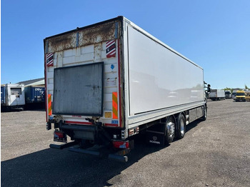 Camion fourgon Scania P 360: photos 5