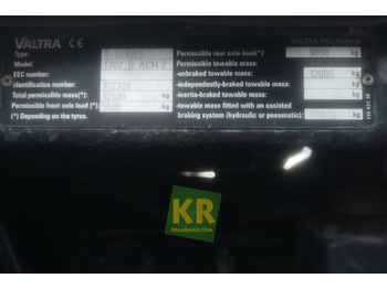 Tracteur agricole VALTRA