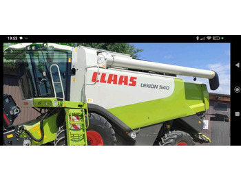 Moissonneuse-batteuse CLAAS Lexion 540