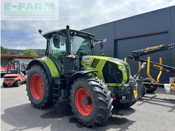 Tracteur agricole CLAAS Arion 530