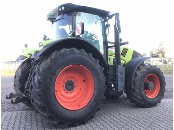 Tracteur agricole CLAAS axion 870: photos 3