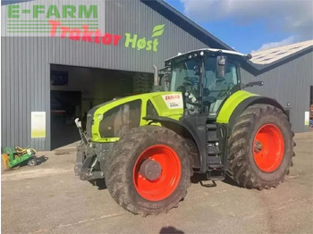 Tracteur agricole CLAAS Axion 930