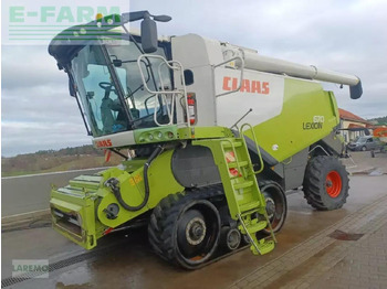 Moissonneuse-batteuse CLAAS Lexion 670