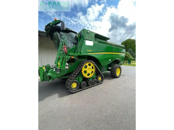 Moissonneuse-batteuse JOHN DEERE S780