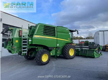Moissonneuse-batteuse John Deere t550 mit 622r: photos 2 Moissonneuse-batteuse John Deere t550 mit 622r: photos 2