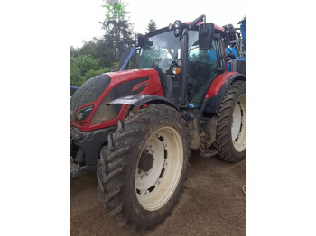 Tracteur agricole VALTRA N134