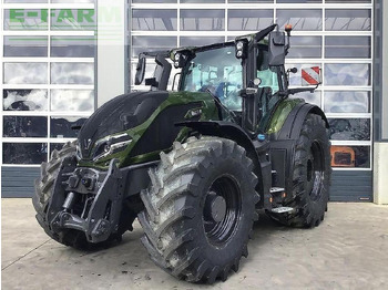 Tracteur agricole VALTRA