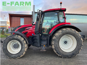Tracteur agricole VALTRA T144