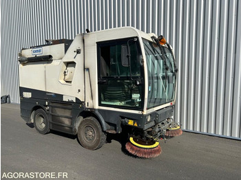 Balayeuse de voirie BALAYEUSE DE VOIRIE - SCHMIDT CLEANGO 500 - 2011 - 10 000 HEURES: photos 2