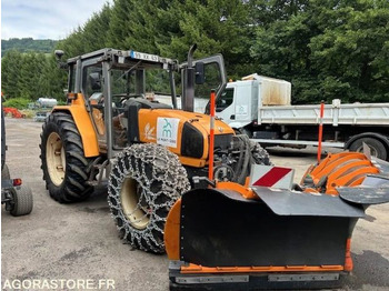 Tracteur agricole RENAULT