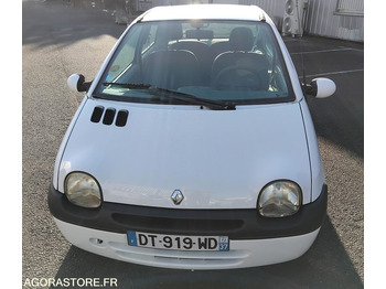 Voiture RENAULT