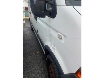 Véhicule utilitaire utilitaire: photos 3