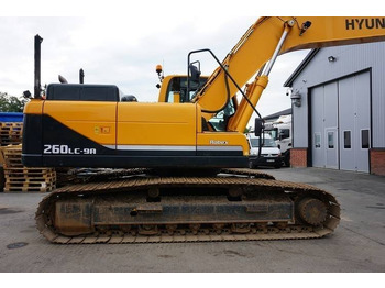 Pelle sur chenille HYUNDAI