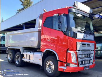 Camion benne VOLVO FH 540