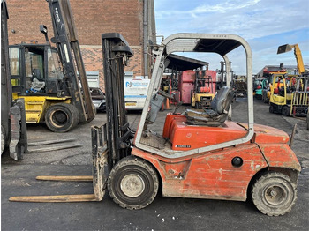 Crédit-bail de Cesab CBD30  Cesab CBD30: photos 1