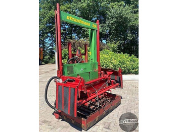 Matériel d'ensilage STRAUTMANN