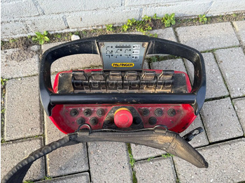 Camion grue Scania G370 4X4 EURO 6 + 3-SIDE TIPPER + PALFINGER PK9002 + REMOTE: photos 5 Camion grue Scania G370 4X4 EURO 6 + 3-SIDE TIPPER + PALFINGER PK9002 + REMOTE: photos 5