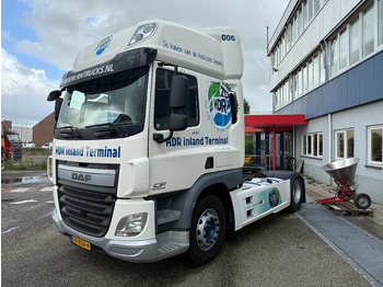 Tracteur routier DAF CF 400