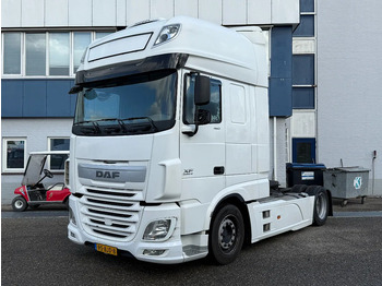Tracteur routier DAF XF 460