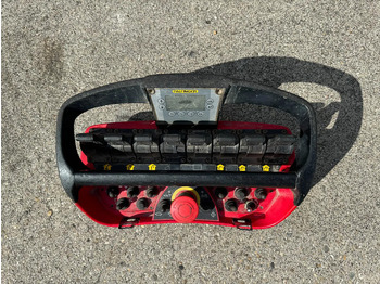 Camion plateau, Camion grue Volvo FMX 460 8X4 PALFINGER PK53002 + FLY JIP AN REMOTE CONTROLE, LAST AXEL STEERING: photos 5