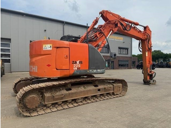 Pelle sur chenille HITACHI ZX225