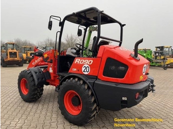 Chargeuse sur pneus KUBOTA R090