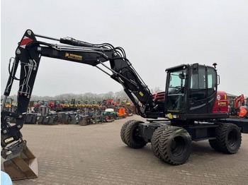 Pelle sur pneus YANMAR