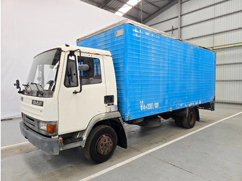 Camion fourgon DAF