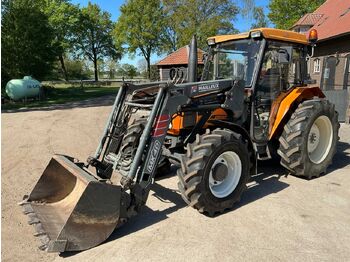 Tracteur agricole RENAULT
