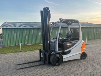 Chariot élévateur STILL RX60