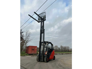 Chariot élévateur 2012 LINDE H30T-01 FORKLIFT: photos 3